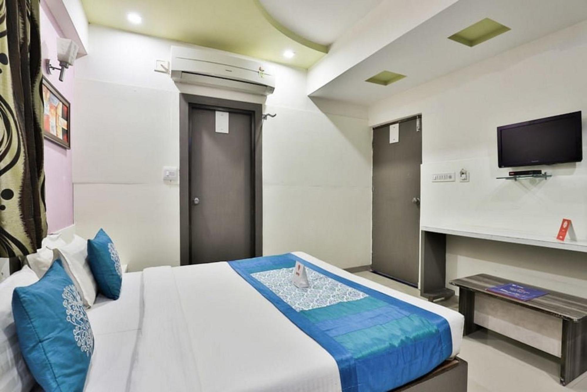Hotel The Grand Pritam Gandhinagar Dış mekan fotoğraf