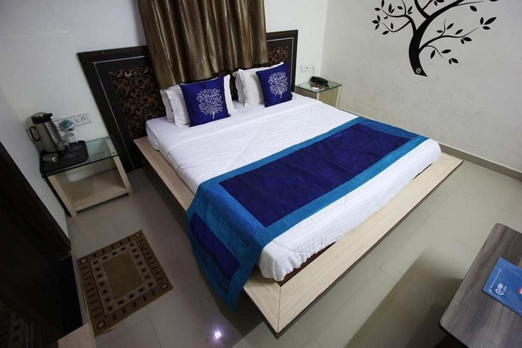 Hotel The Grand Pritam Gandhinagar Dış mekan fotoğraf