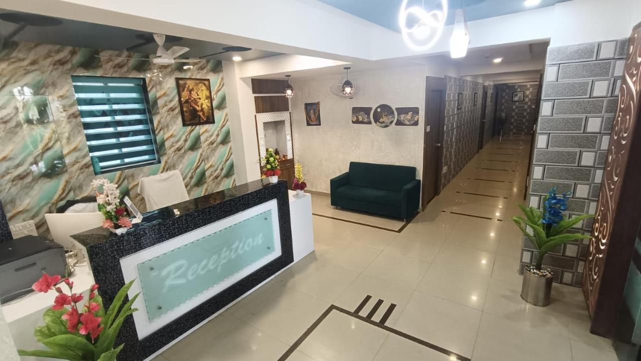 Hotel The Grand Pritam Gandhinagar Dış mekan fotoğraf